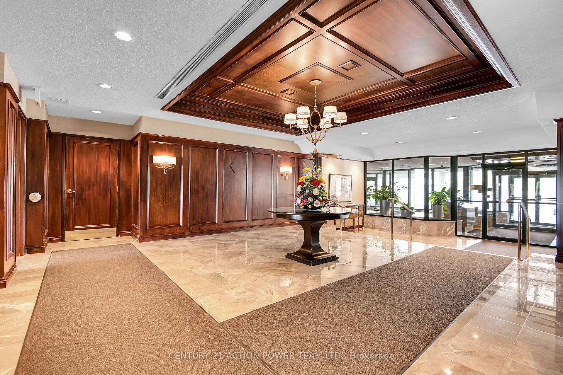 Photo 3 of Unit 2804, 1510 Riverside Drive, Ottawa, Riverview Park — HOMEH