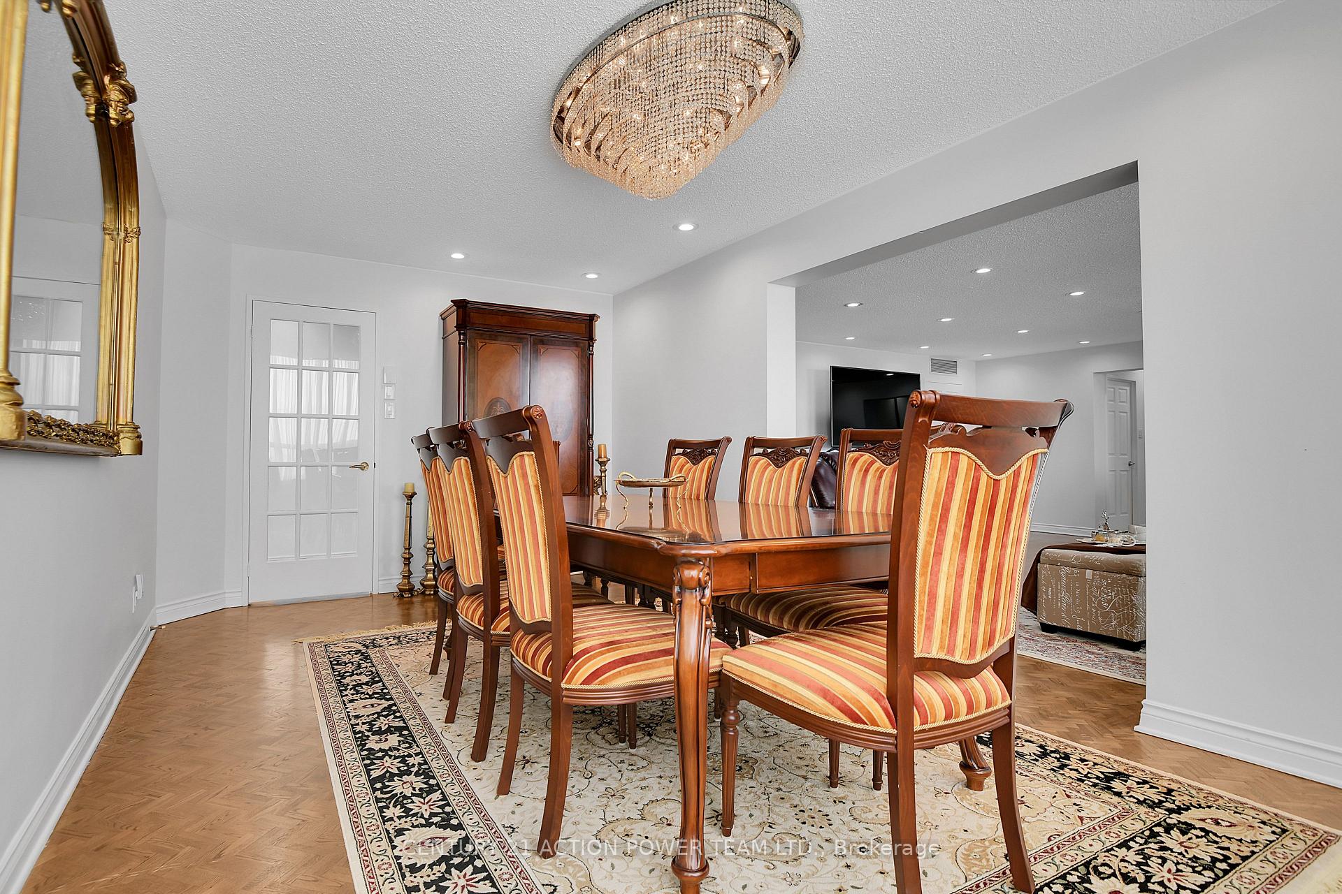 Photo 15 of Unit 2804, 1510 Riverside Drive, Ottawa, Riverview Park — HOMEH