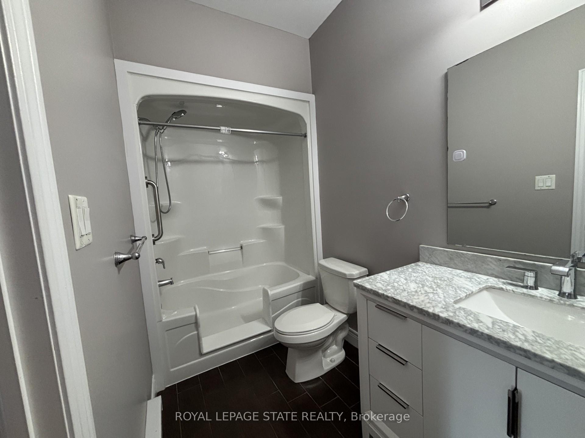 Photo 12 of Unit 2, 136 King Street W, Hamilton, Stoney Creek — HOMEH