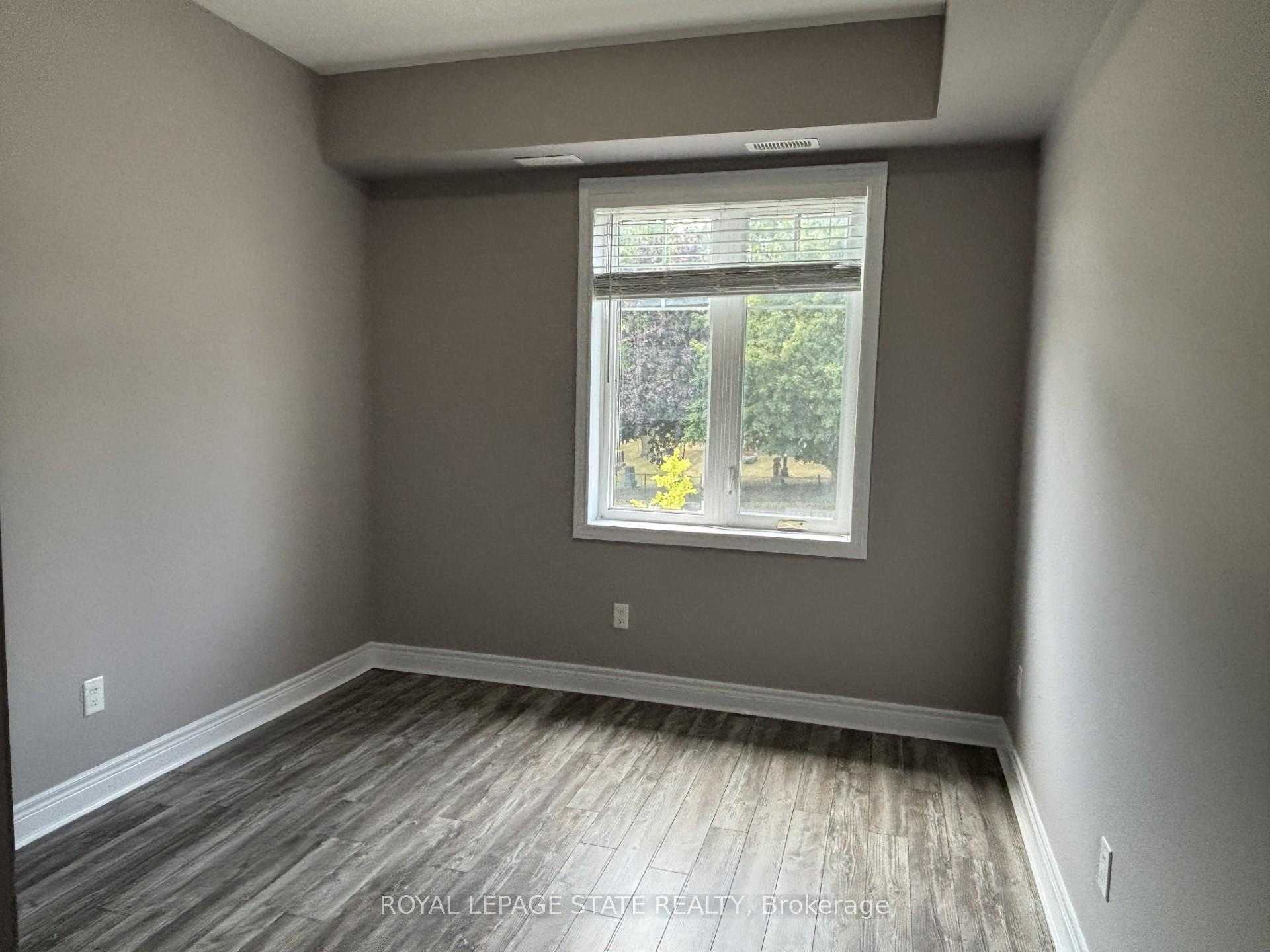 Photo 18 of Unit 2, 136 King Street W, Hamilton, Stoney Creek — HOMEH