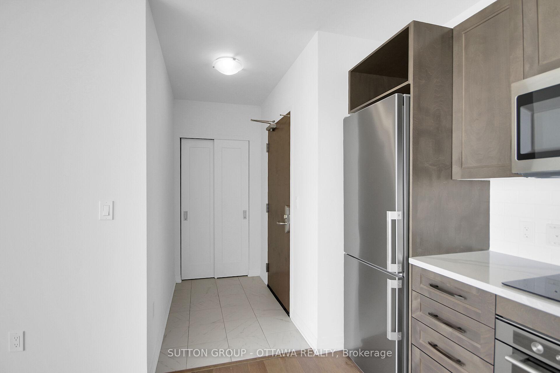 Photo 8 of Unit 1007, 805 Carling Avenue, Ottawa, West Centre Town — HOMEH