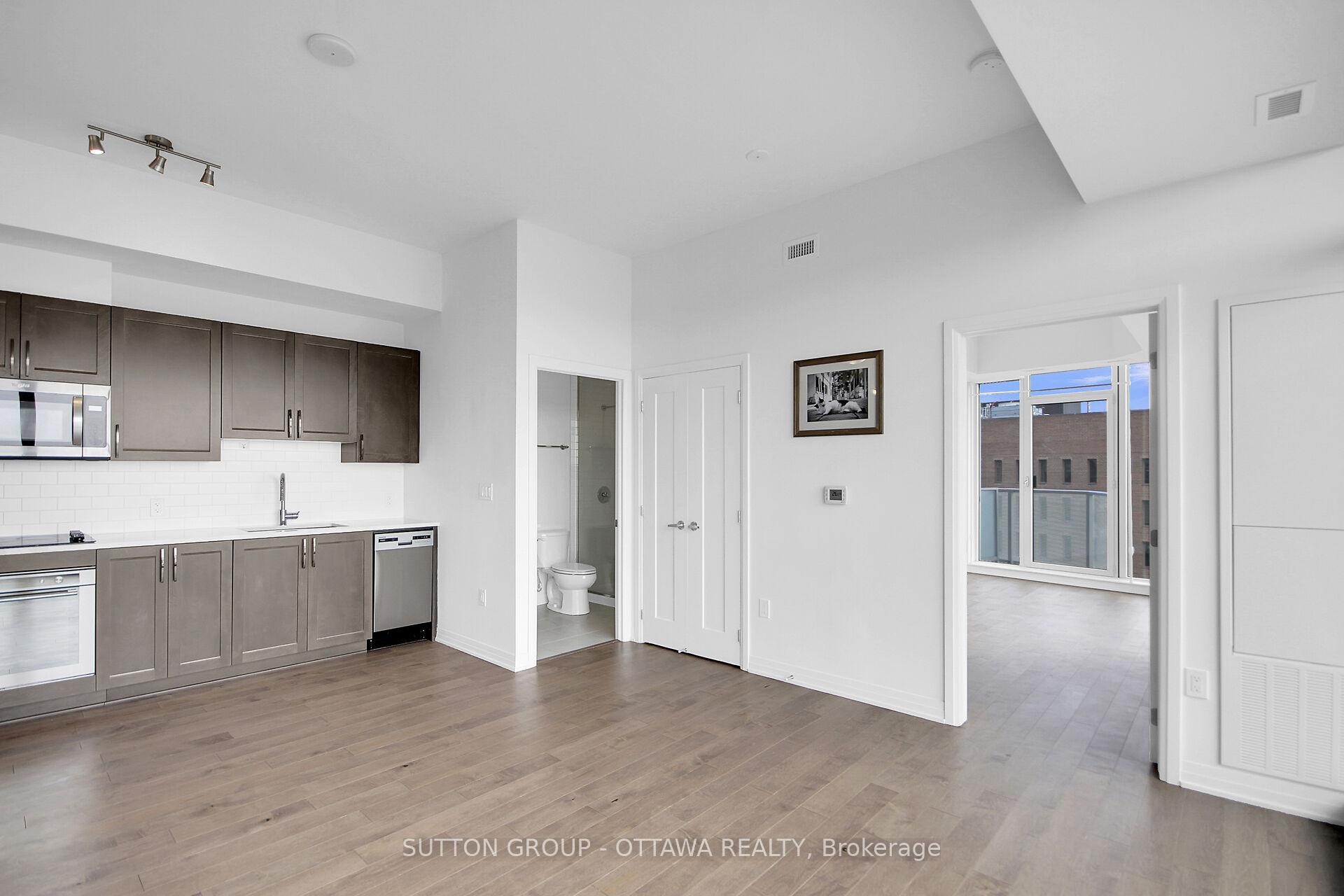 Photo 21 of Unit 1007, 805 Carling Avenue, Ottawa, West Centre Town — HOMEH