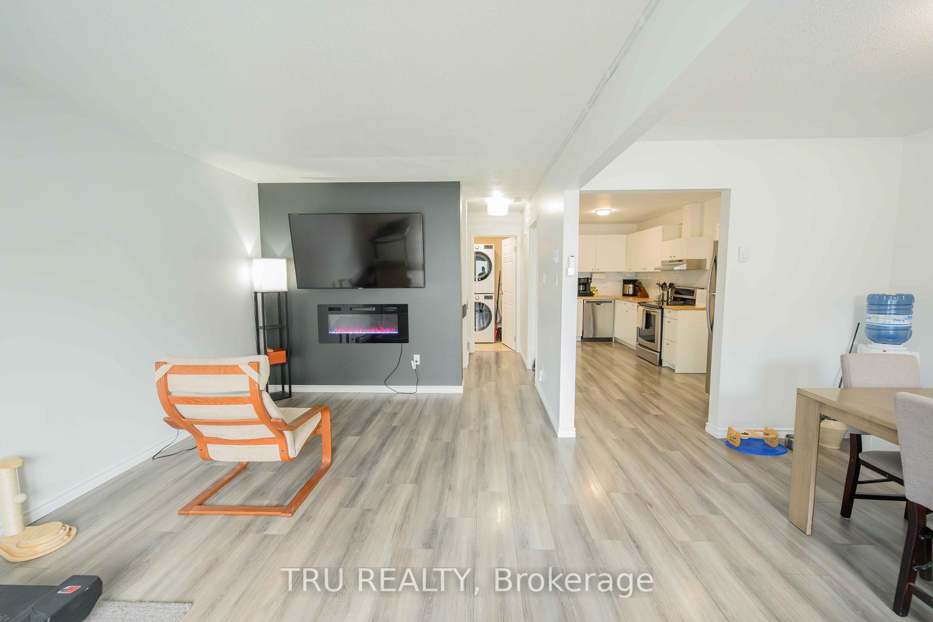 Photo 6 of Unit 152, 825 Cahill Drive W, Ottawa, Hunt Club — HOMEH