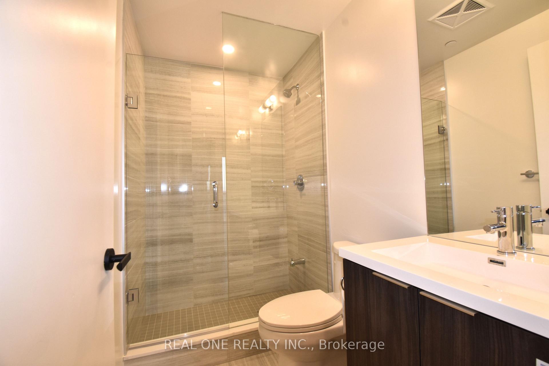 Photo 8 of Unit 1202, 8 Interchange Way, Vaughan, Vaughan Corporate Centre — HOMEH