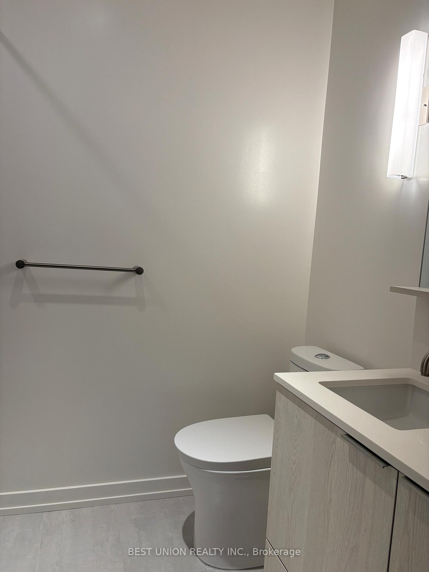 Photo 10 of Unit 1410, 120 Broadway Avenue, Toronto, Mount Pleasant West — HOMEH