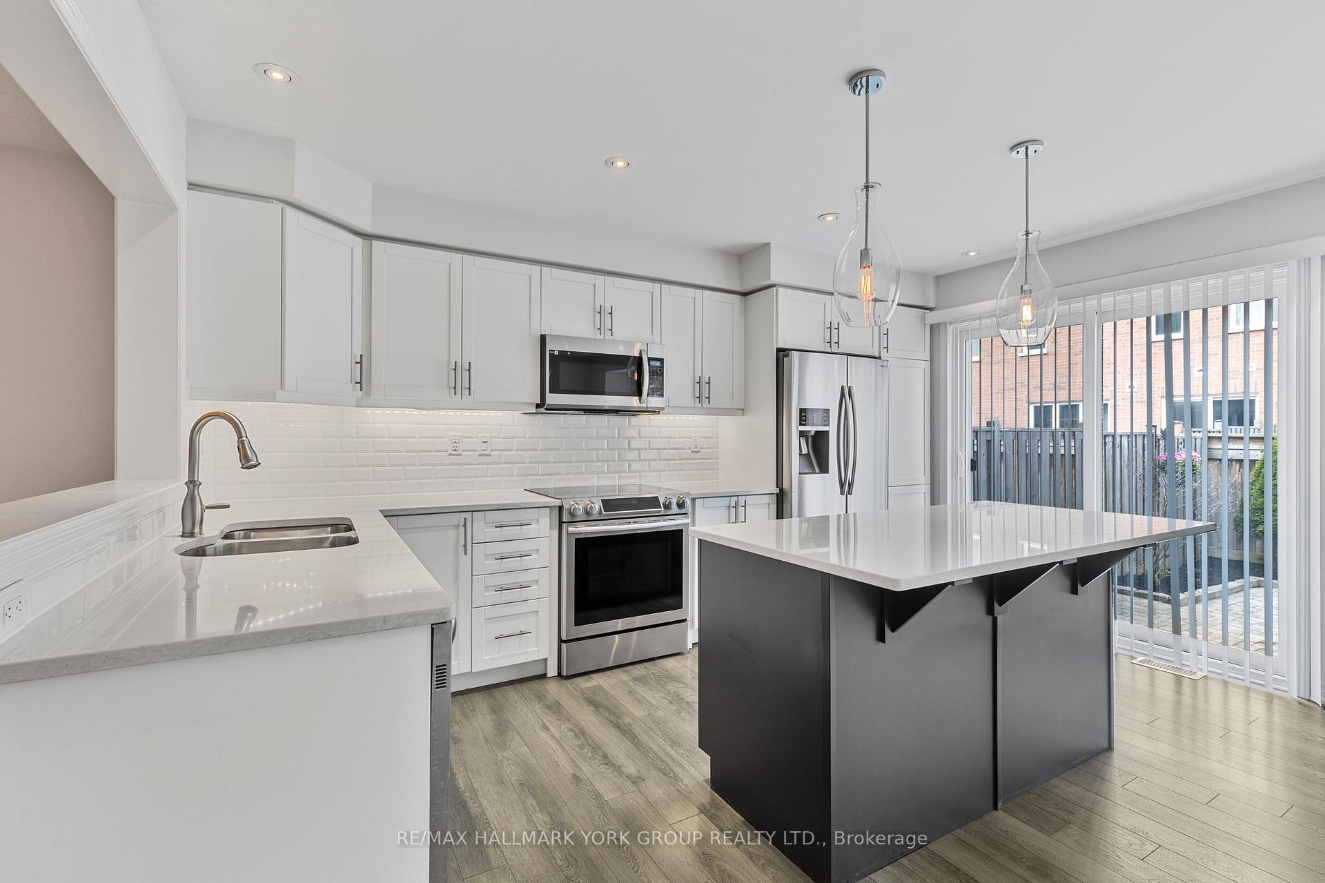 Photo 4 of 131 Hutt Crescent, Aurora, Bayview Wellington — HOMEH
