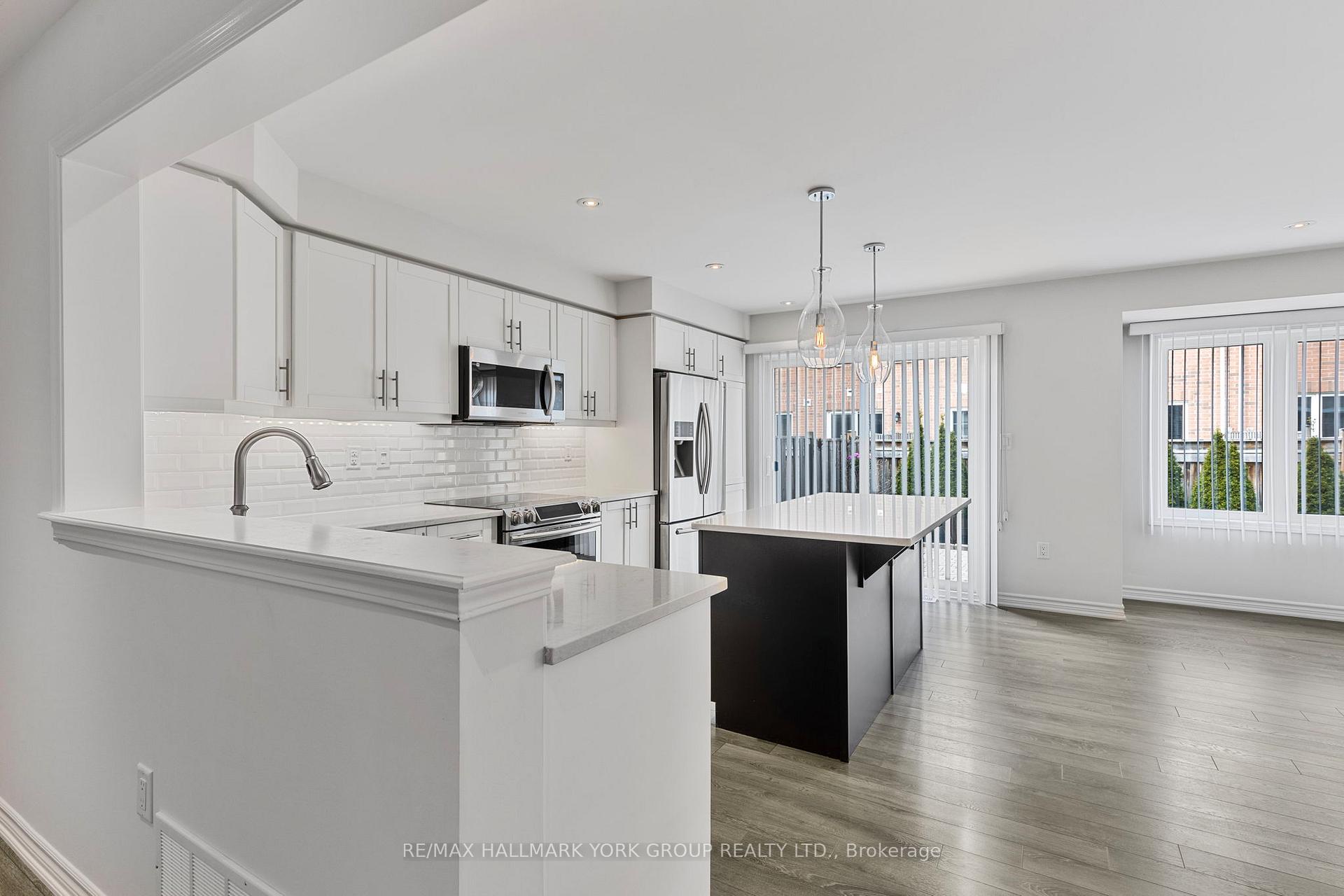 Photo 7 of 131 Hutt Crescent, Aurora, Bayview Wellington — HOMEH
