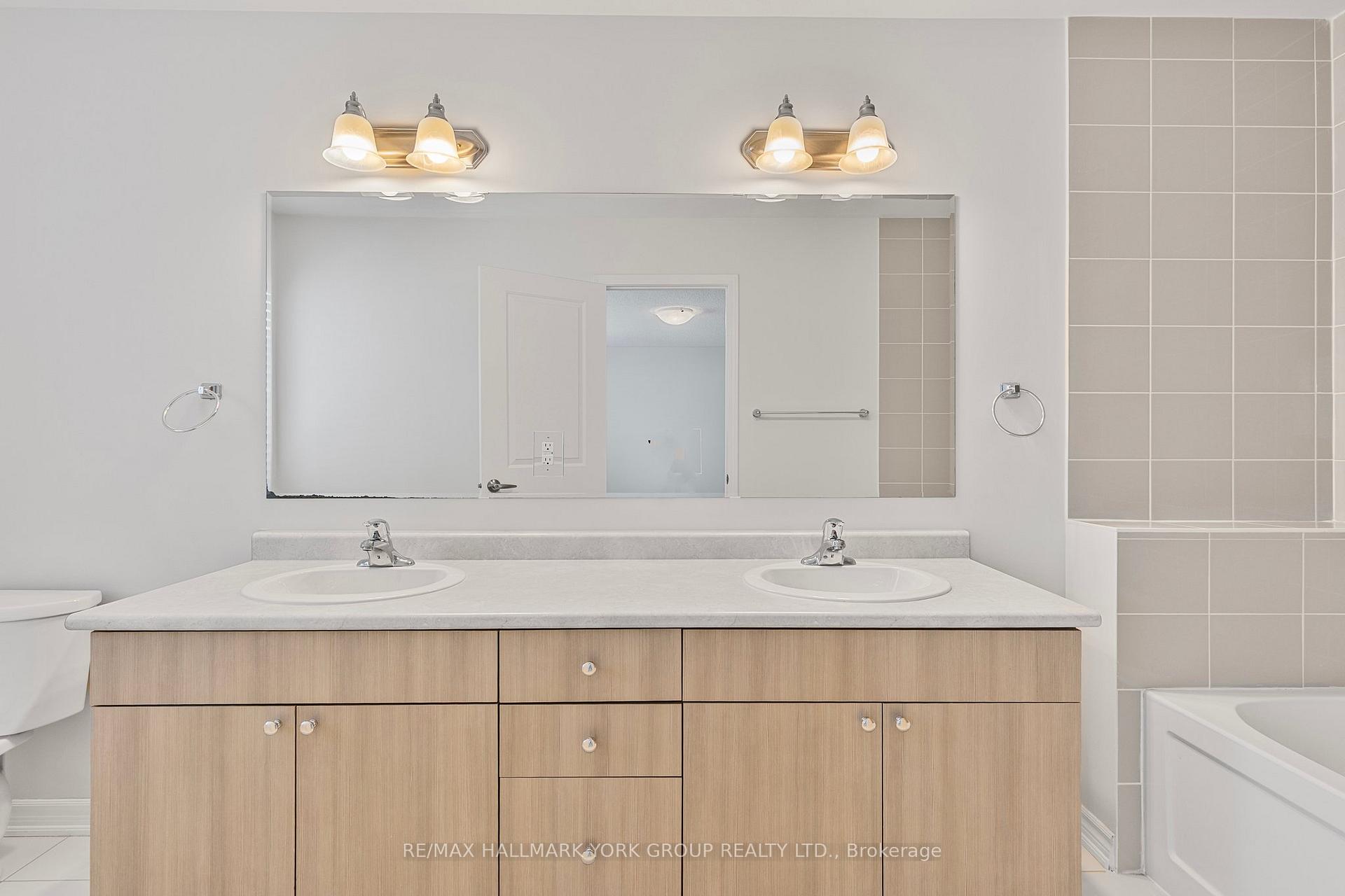 Photo 14 of 131 Hutt Crescent, Aurora, Bayview Wellington — HOMEH