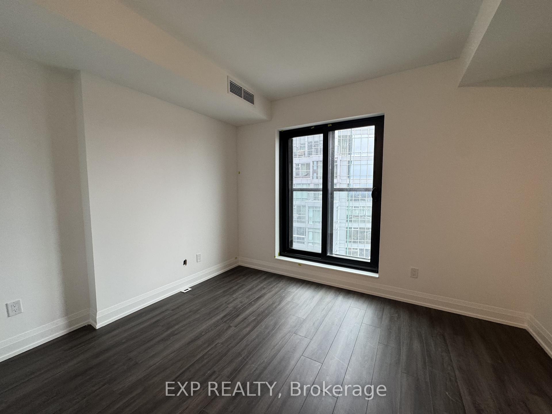 Photo 9 of Unit 3301, 20 Soudan Avenue, Toronto, Mount Pleasant West — HOMEH