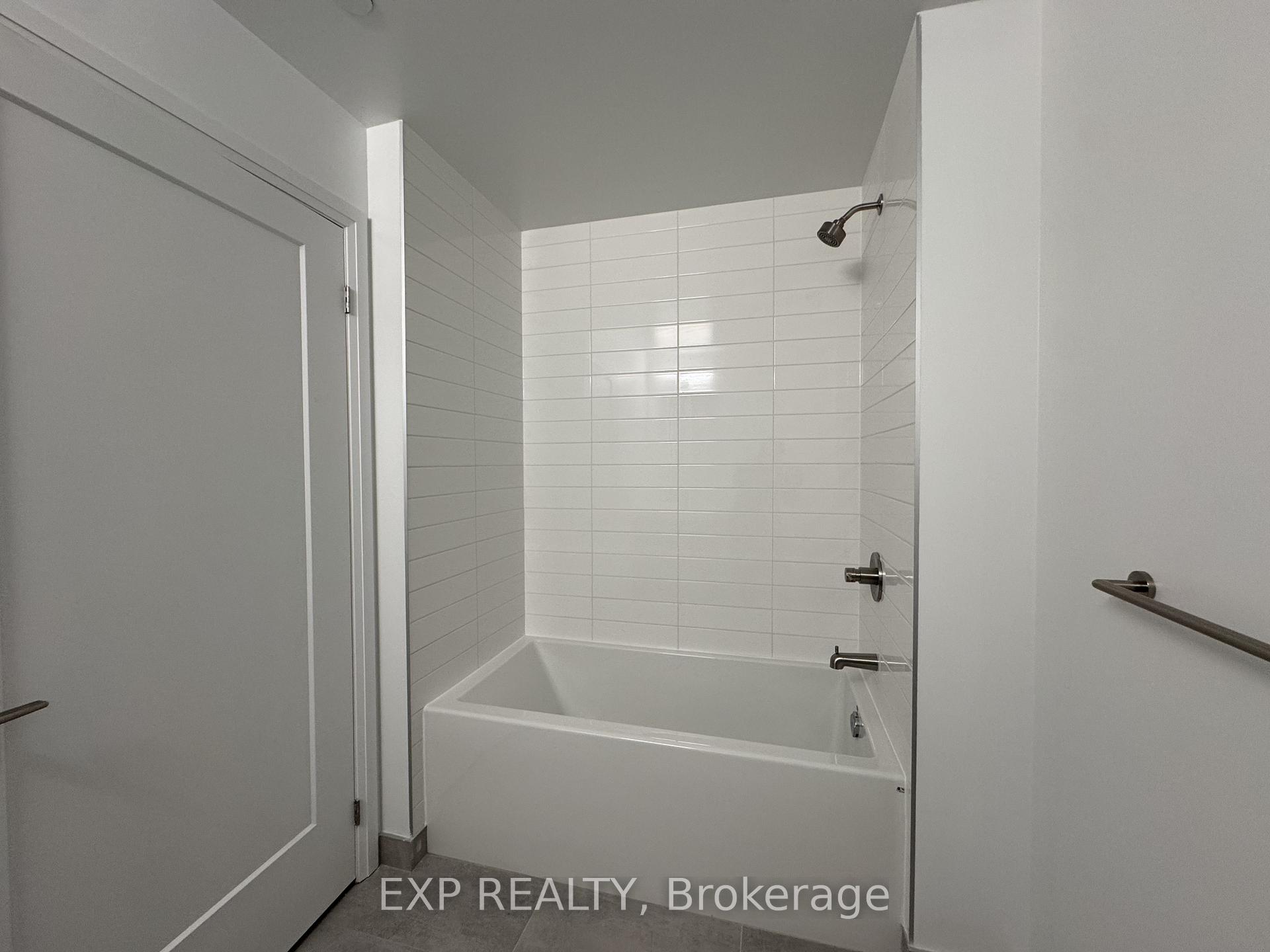 Photo 11 of Unit 3301, 20 Soudan Avenue, Toronto, Mount Pleasant West — HOMEH