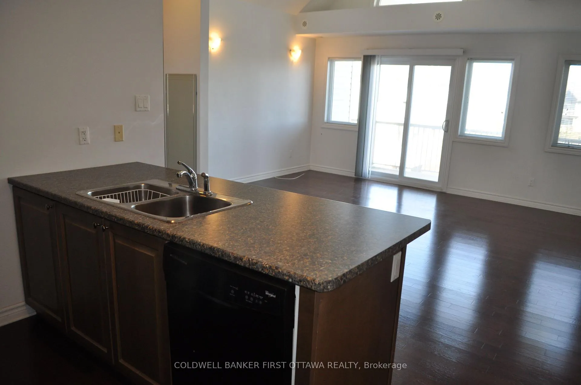 Photo 5 of Unit K, 103 Fraser Fields Way, Ottawa, Barrhaven - Heritage Park — HOMEH