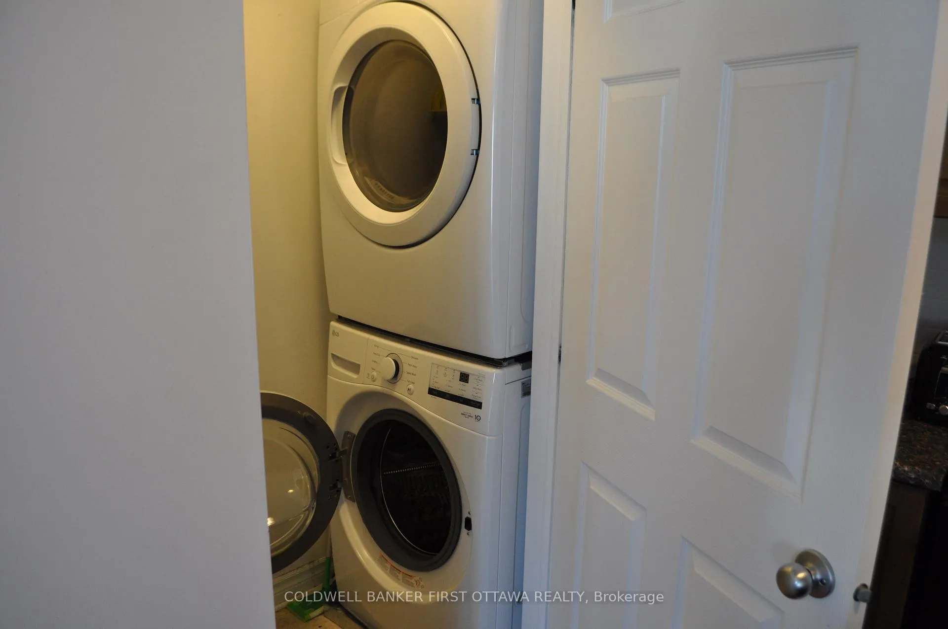 Photo 17 of Unit K, 103 Fraser Fields Way, Ottawa, Barrhaven - Heritage Park — HOMEH