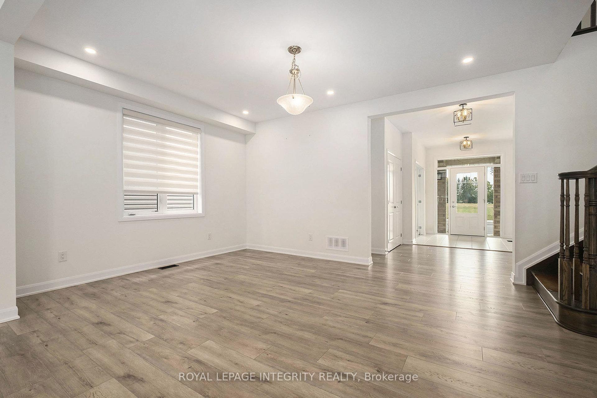 Photo 7 of 754 Cappamore Drive, Ottawa, Barrhaven - Half Moon Bay — HOMEH