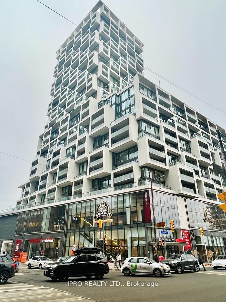 Front of Unit 802, 5 Soudan Avenue