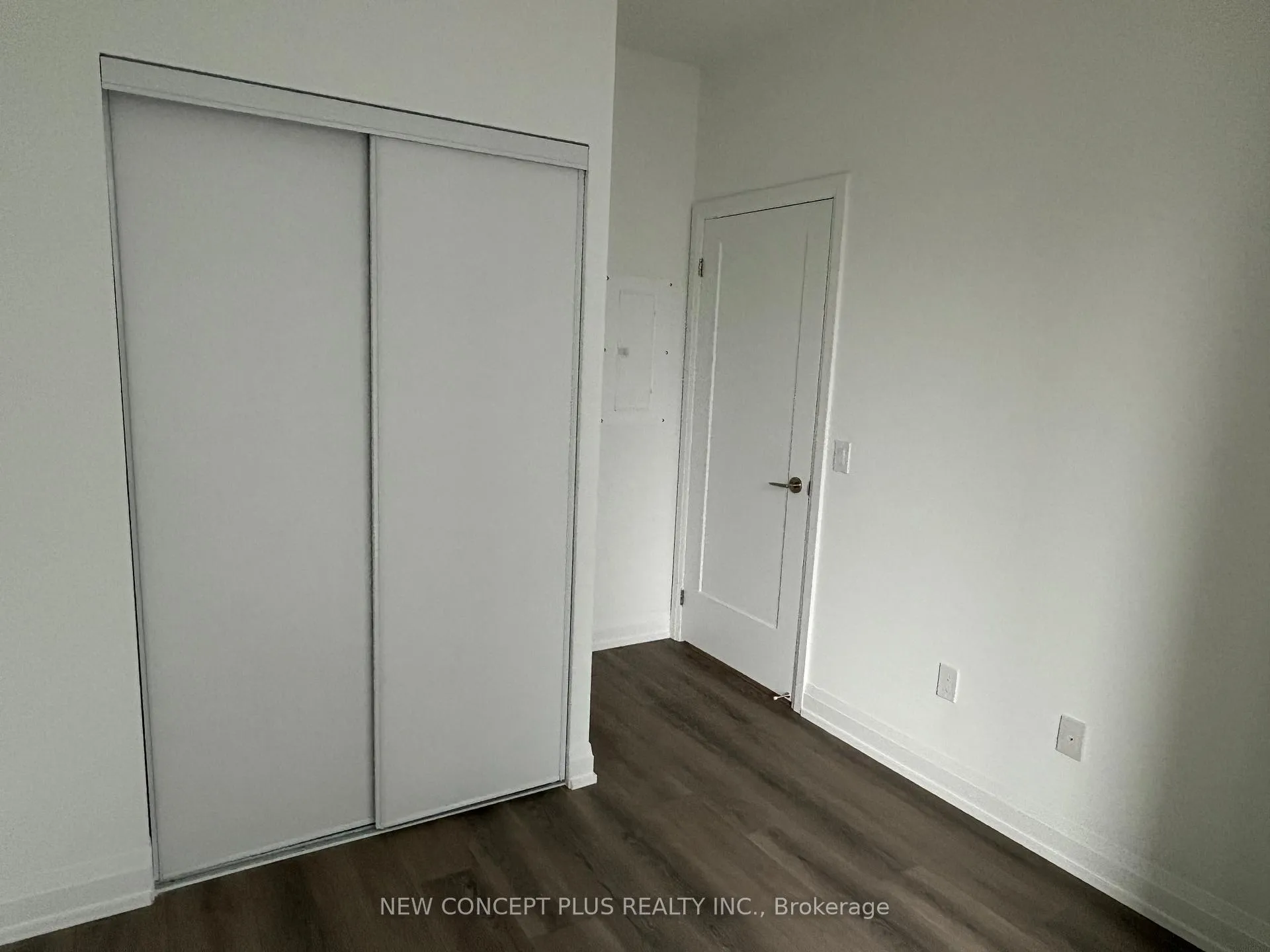 Photo 8 of Unit 2510, 20 Soudan Avenue, Toronto, Mount Pleasant West — HOMEH