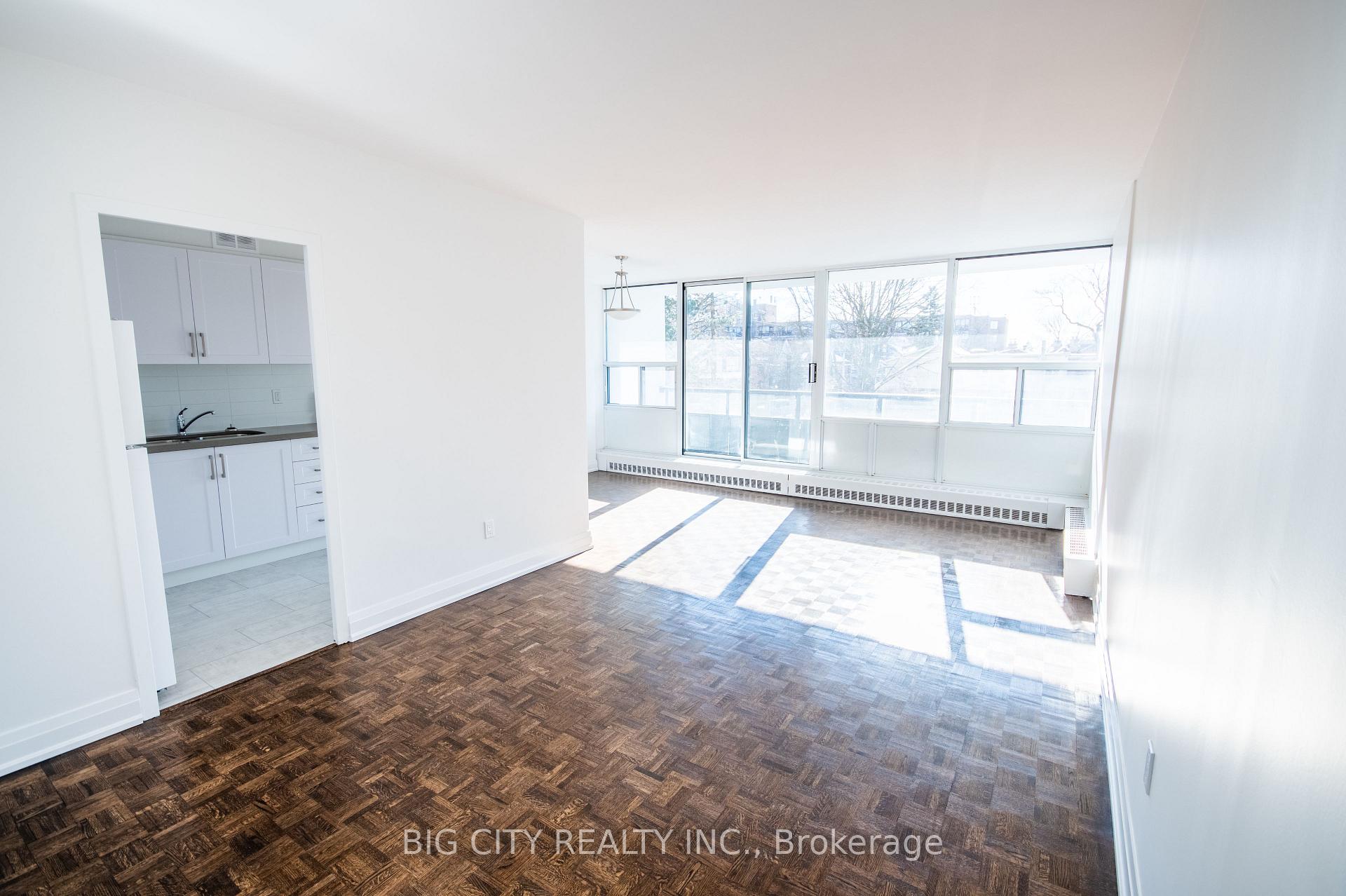 Photo 3 of Unit 813, 50 Cambridge Avenue, Toronto, Playter Estates-Danforth — HOMEH
