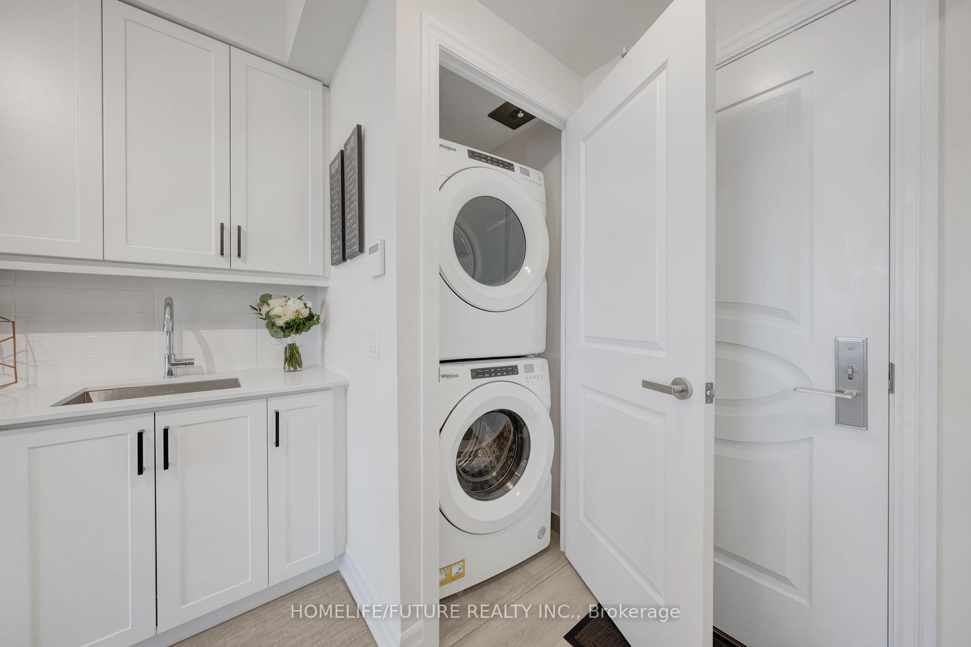 Photo 14 of Unit 1902, 9085 Jane Street, Vaughan, Concord — HOMEH