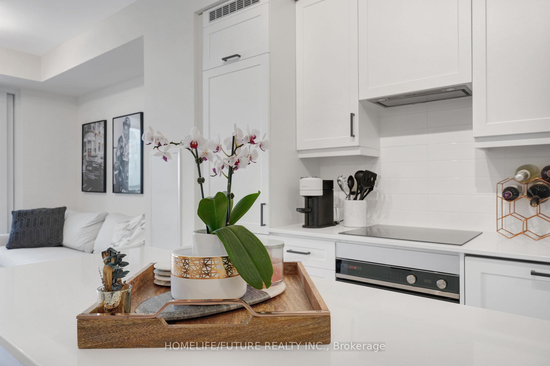 Photo 17 of Unit 1902, 9085 Jane Street, Vaughan, Concord — HOMEH