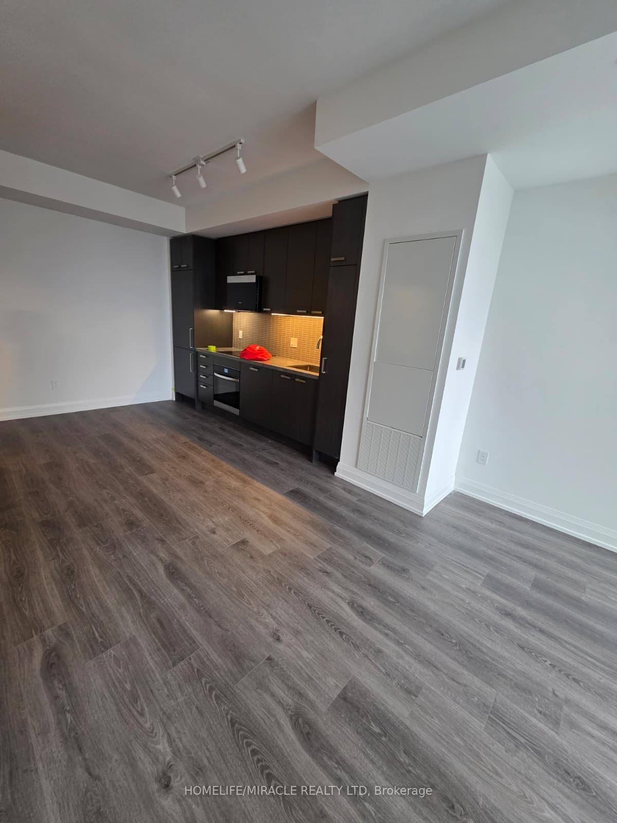 Photo 3 of Unit 2606, 20 Soudan Avenue, Toronto, Mount Pleasant West — HOMEH