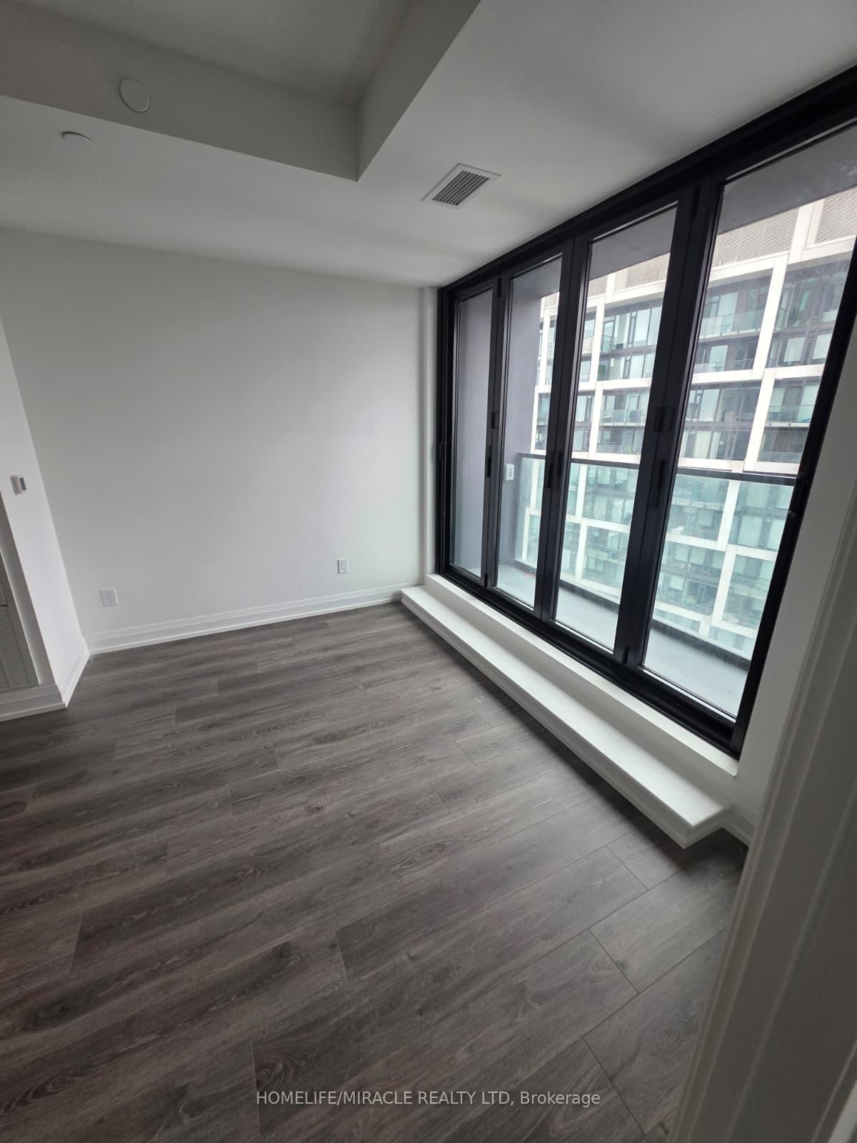 Photo 6 of Unit 2606, 20 Soudan Avenue, Toronto, Mount Pleasant West — HOMEH