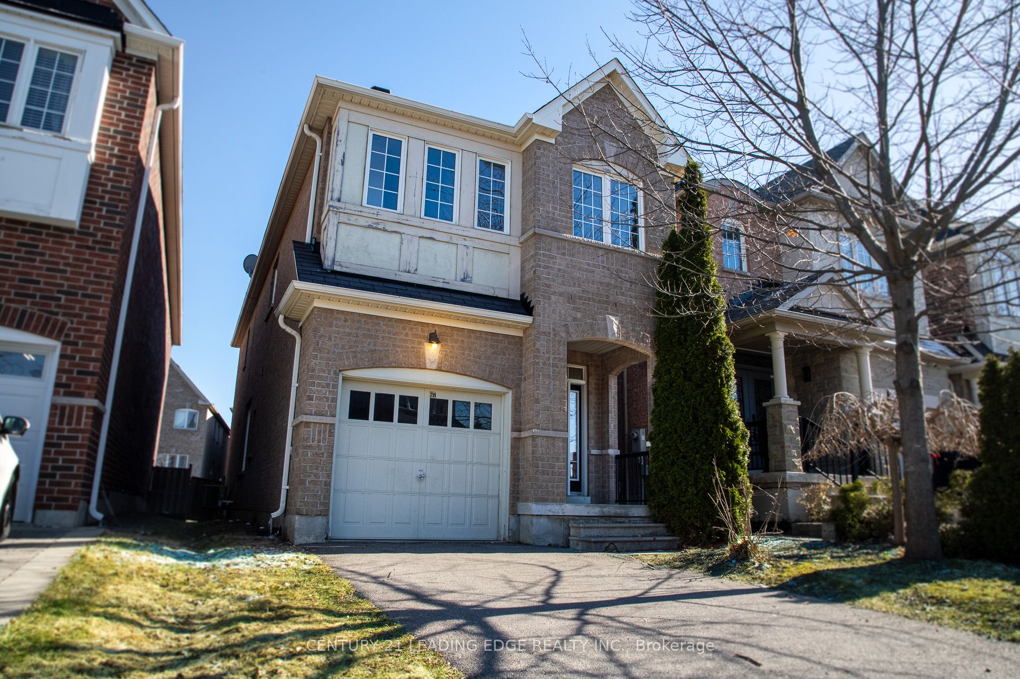 Photo 4 of 67 Sir Sanford Fleming Way, Vaughan, Patterson — HOMEH