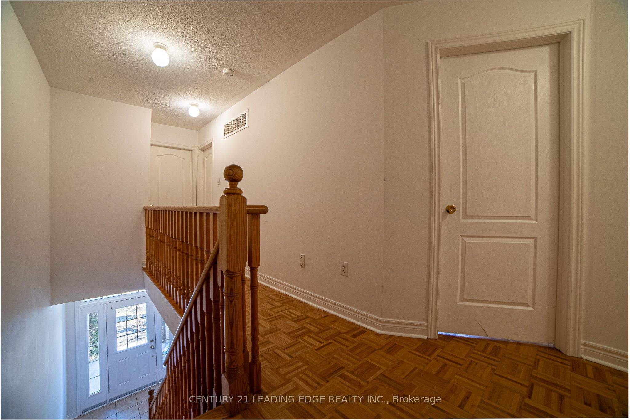 Photo 17 of 67 Sir Sanford Fleming Way, Vaughan, Patterson — HOMEH