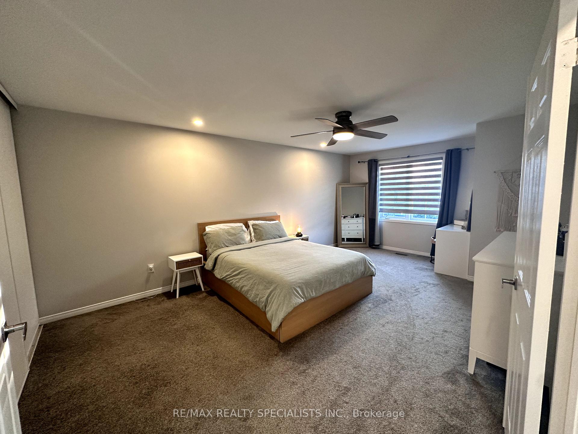 Photo 17 of Unit 21, 76 Frances Avenue, Hamilton, Lakeshore — HOMEH