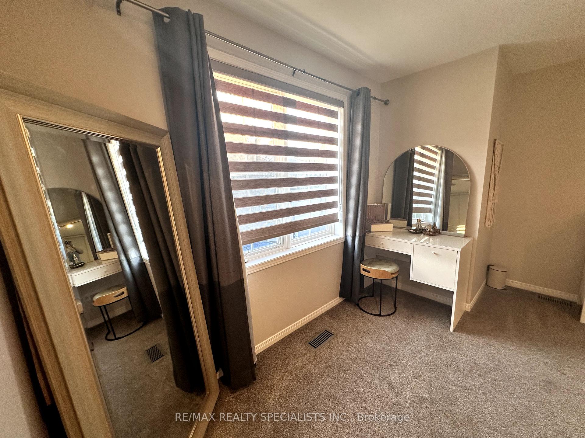 Photo 19 of Unit 21, 76 Frances Avenue, Hamilton, Lakeshore — HOMEH