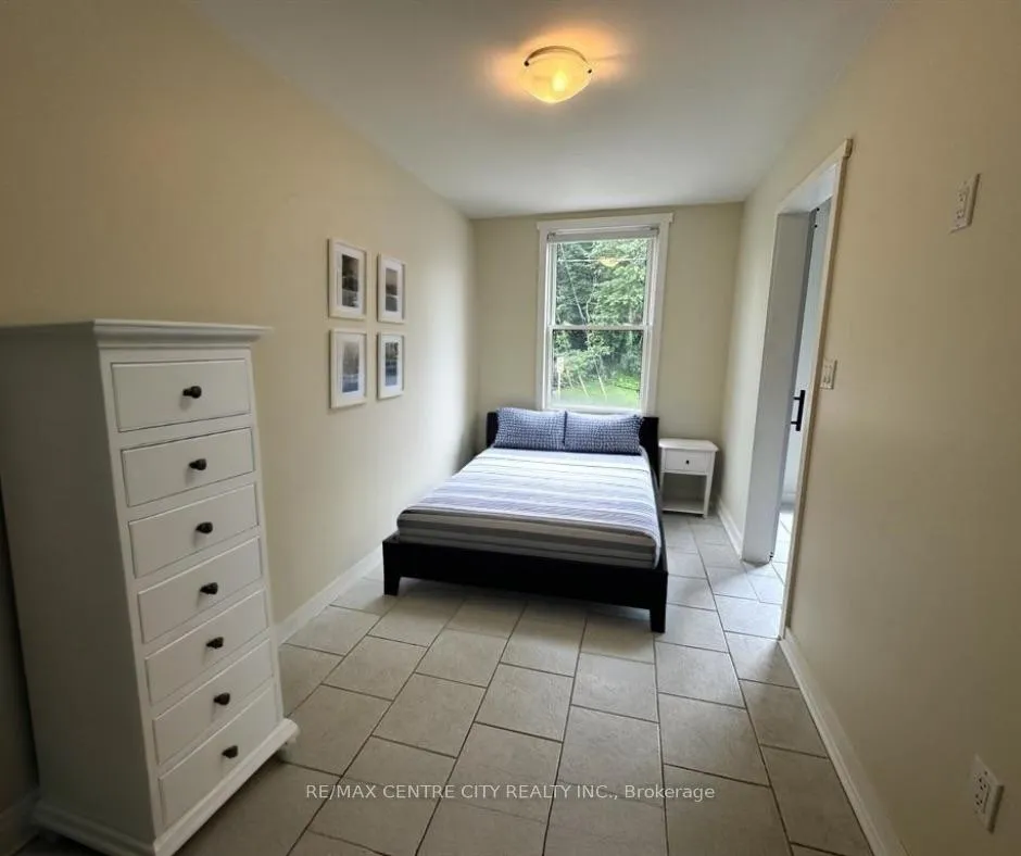 Photo 5 of Unit 3, 221 Colborne Street, Central Elgin, Port Stanley — HOMEH