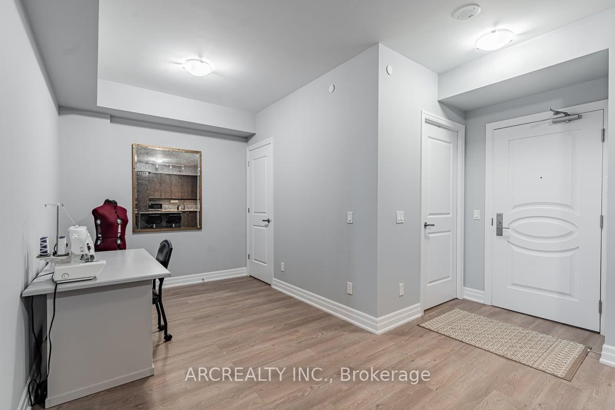 Photo 10 of Unit 322, 9085 Jane Street, Vaughan, Concord — HOMEH