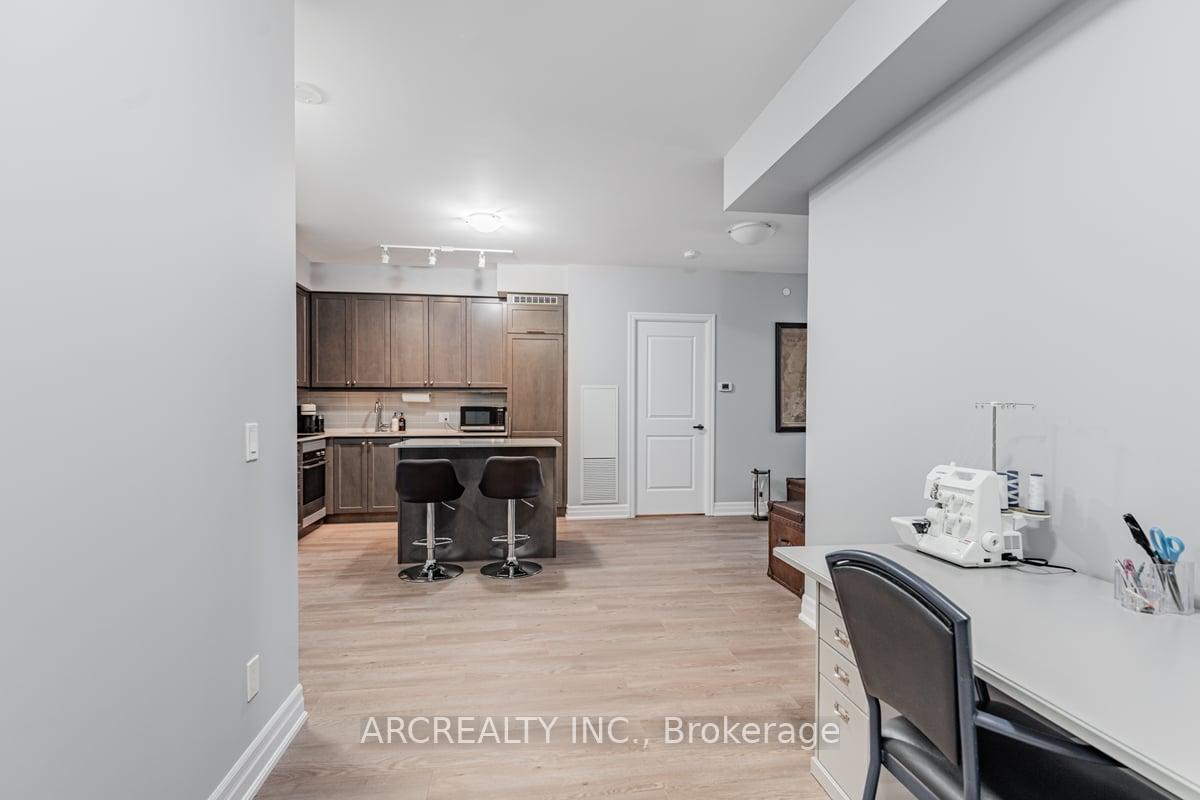 Photo 11 of Unit 322, 9085 Jane Street, Vaughan, Concord — HOMEH