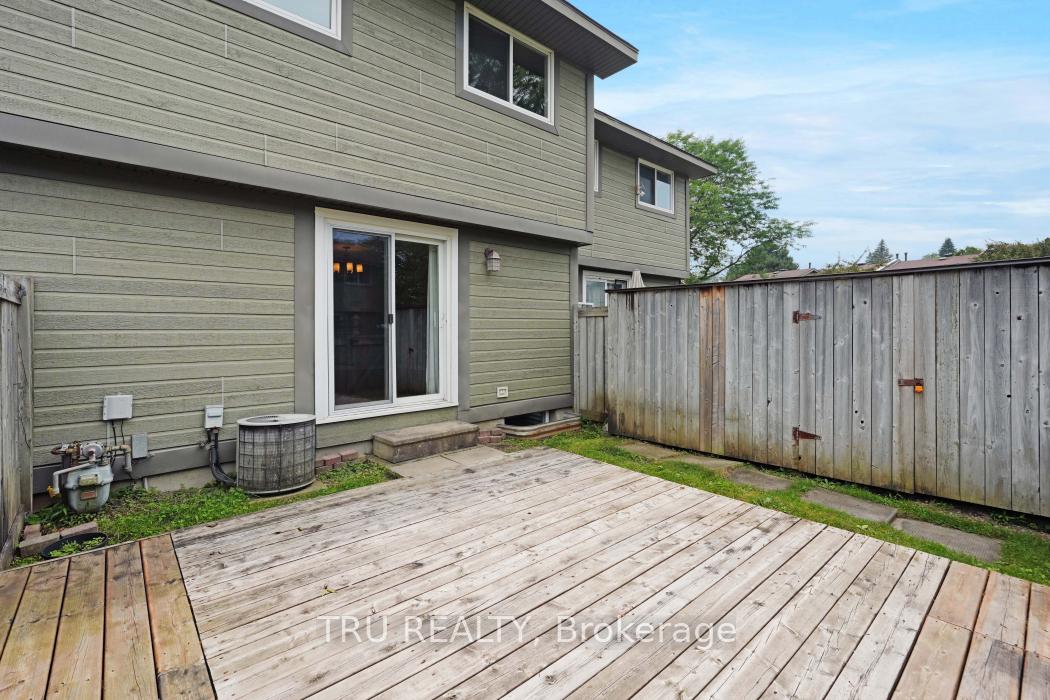 Photo 34 of 227 Pickford Drive, Ottawa, Kanata - Katimavik — HOMEH