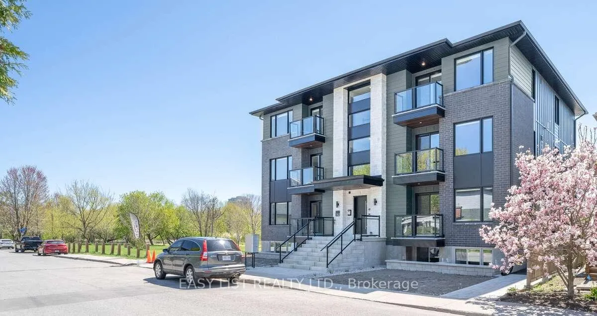 Photo 1 of Unit 3, 152 Springhurst Avenue, Ottawa, Ottawa East — HOMEH