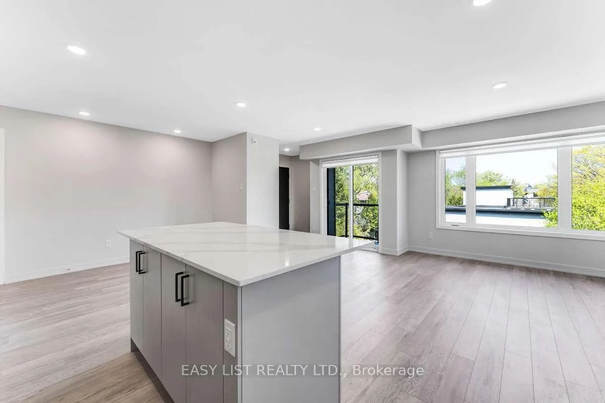 Photo 9 of Unit 3, 152 Springhurst Avenue, Ottawa, Ottawa East — HOMEH