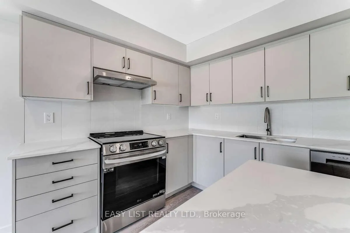 Photo 11 of Unit 3, 152 Springhurst Avenue, Ottawa, Ottawa East — HOMEH