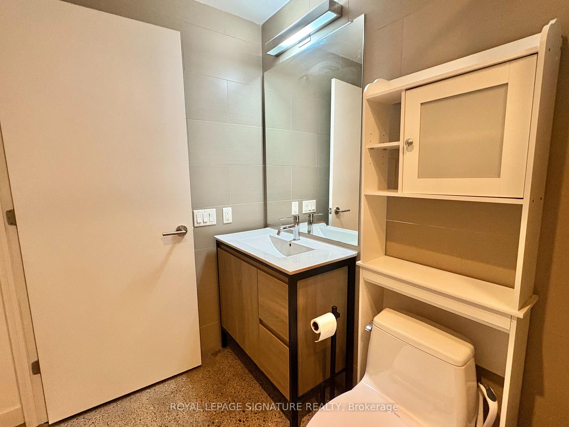Photo 15 of Unit 614, 90 Broadview Avenue, Toronto, South Riverdale — HOMEH