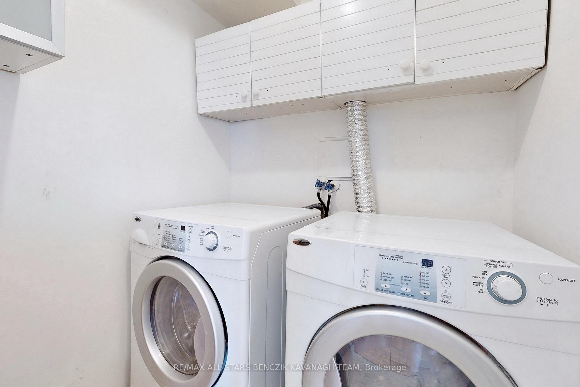 Photo 12 of Unit 801, 7451 Yonge Street, Markham, Thornhill — HOMEH