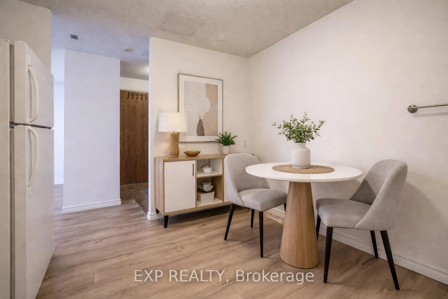 Photo 14 of Unit 1107, 55 Green Valley Drive, Kitchener — HOMEH
