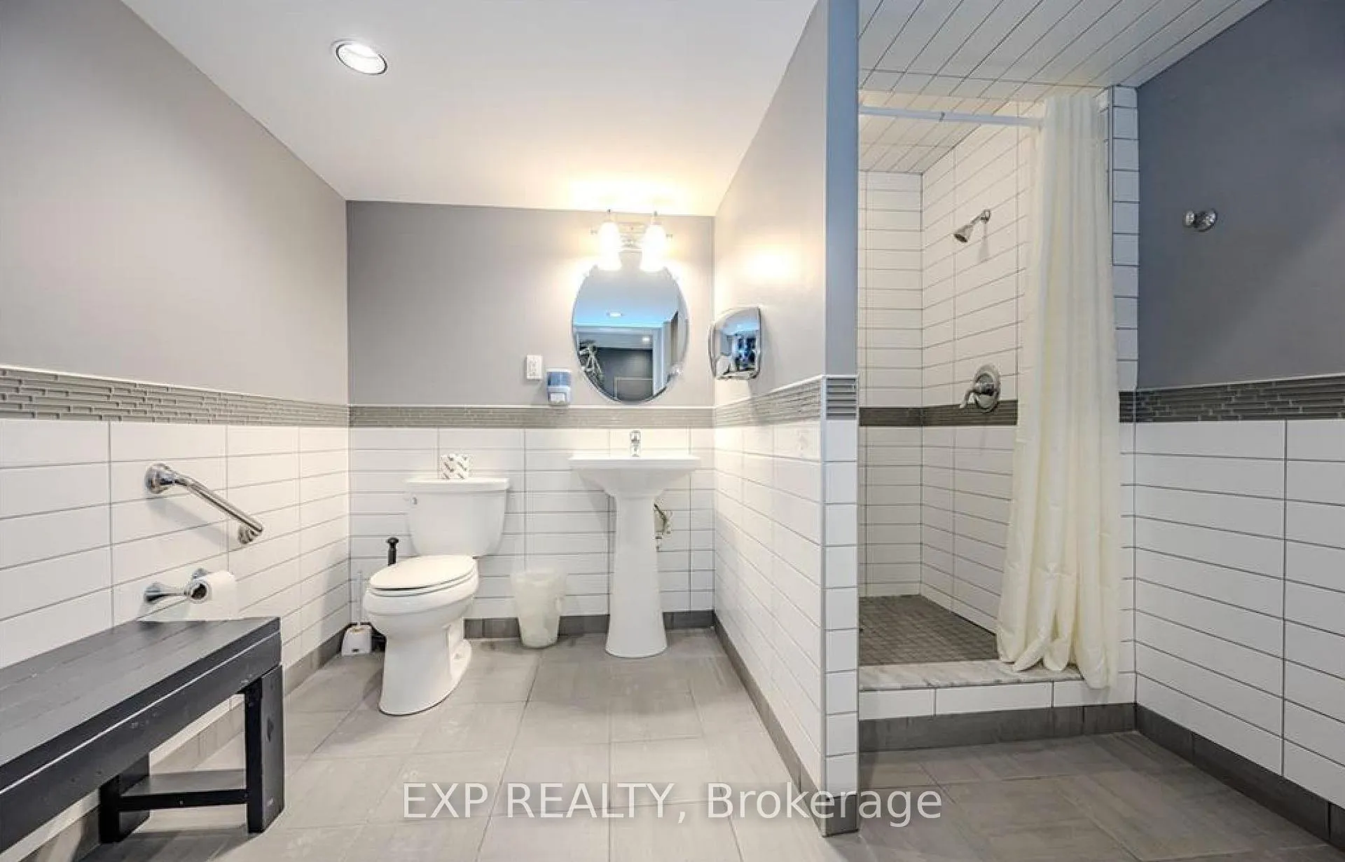 Photo 21 of Unit 1107, 55 Green Valley Drive, Kitchener — HOMEH