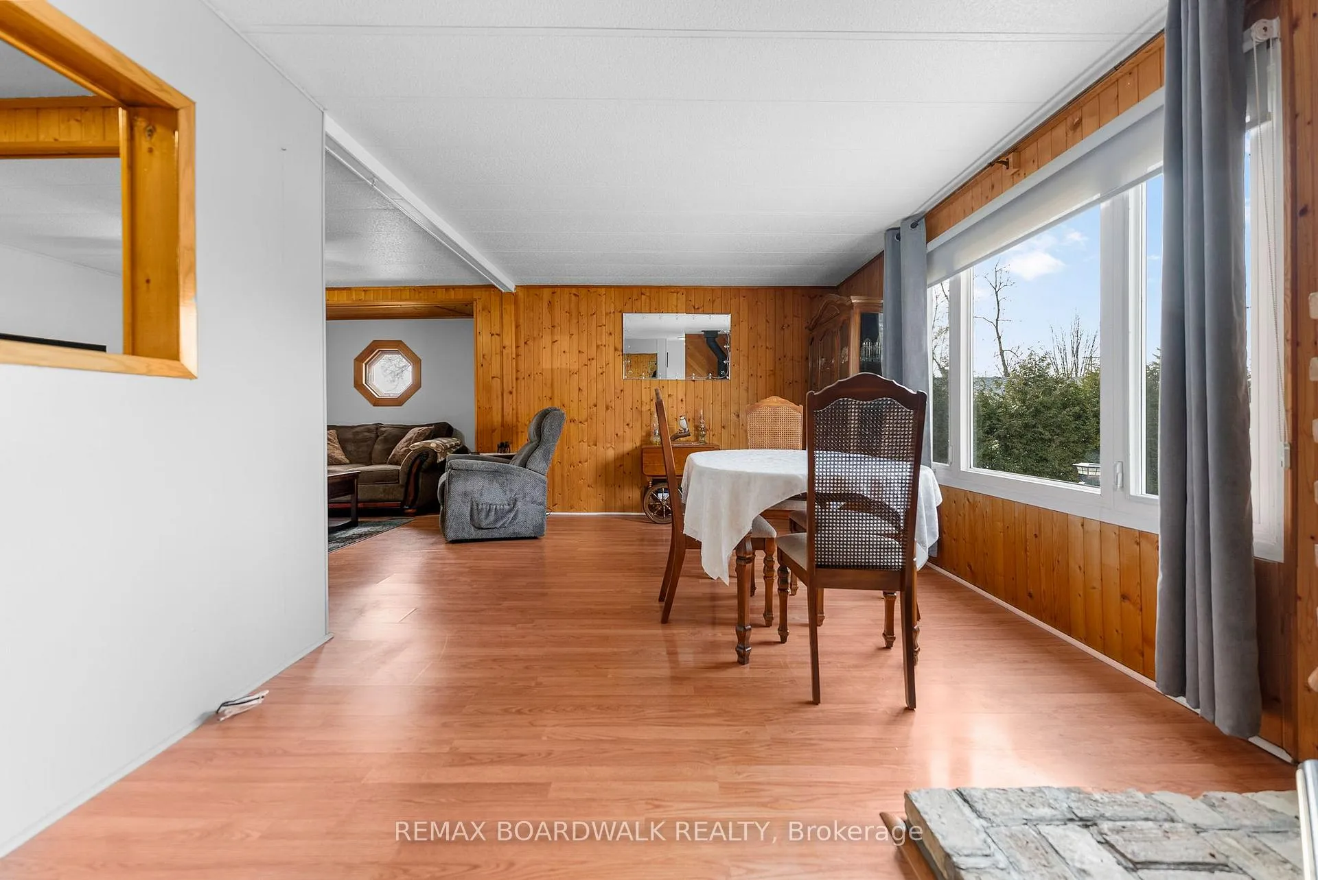 Photo 12 of 3 Otterdale Crescent, Rideau Lakes, Rideau Lakes (South Elmsley) Twp — HOMEH