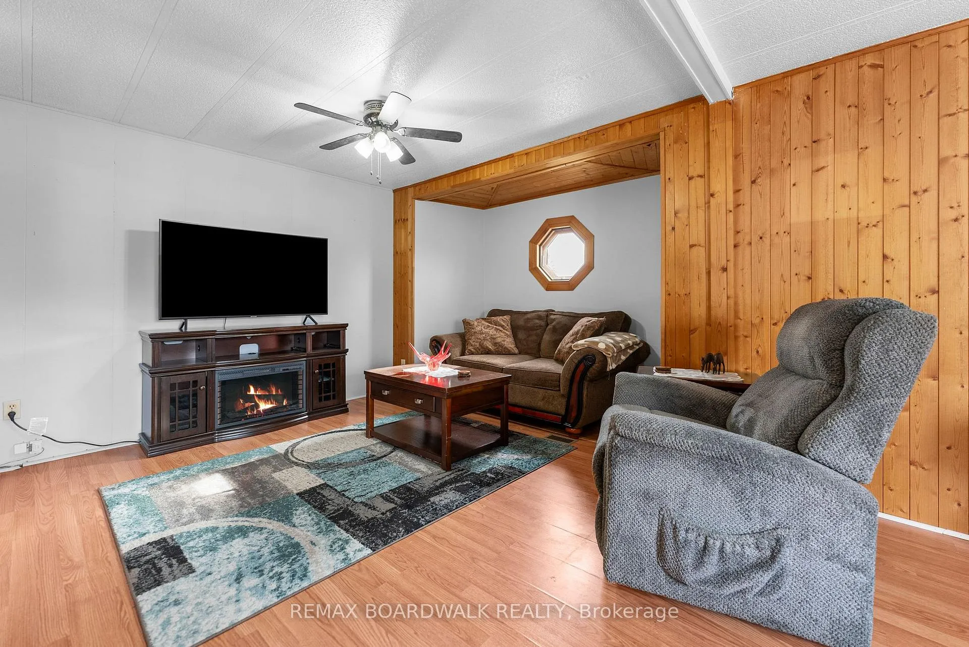 Photo 16 of 3 Otterdale Crescent, Rideau Lakes, Rideau Lakes (South Elmsley) Twp — HOMEH