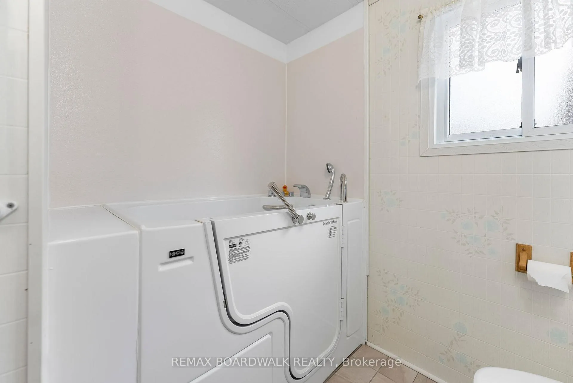 Photo 31 of 3 Otterdale Crescent, Rideau Lakes, Rideau Lakes (South Elmsley) Twp — HOMEH