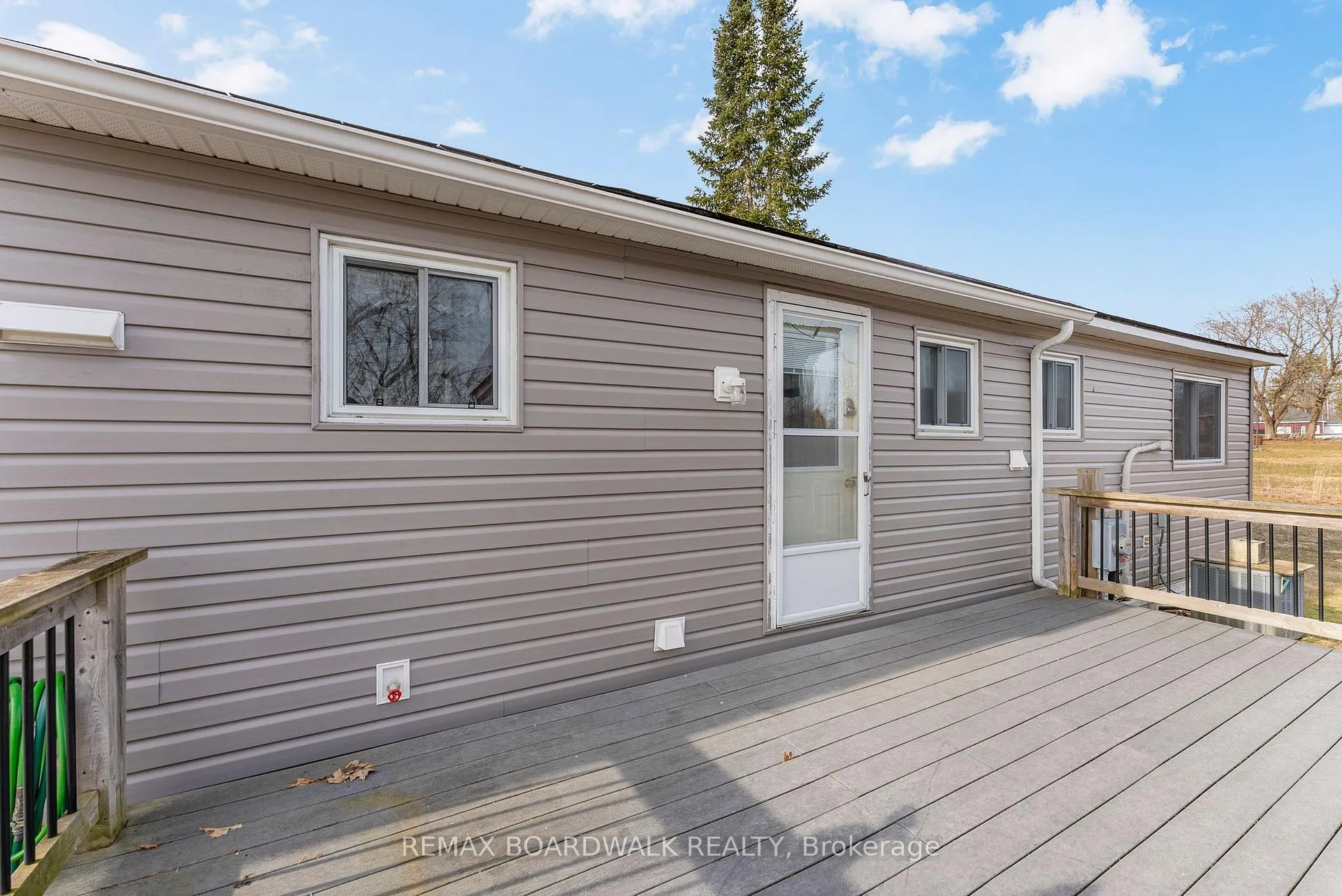 Photo 32 of 3 Otterdale Crescent, Rideau Lakes, Rideau Lakes (South Elmsley) Twp — HOMEH