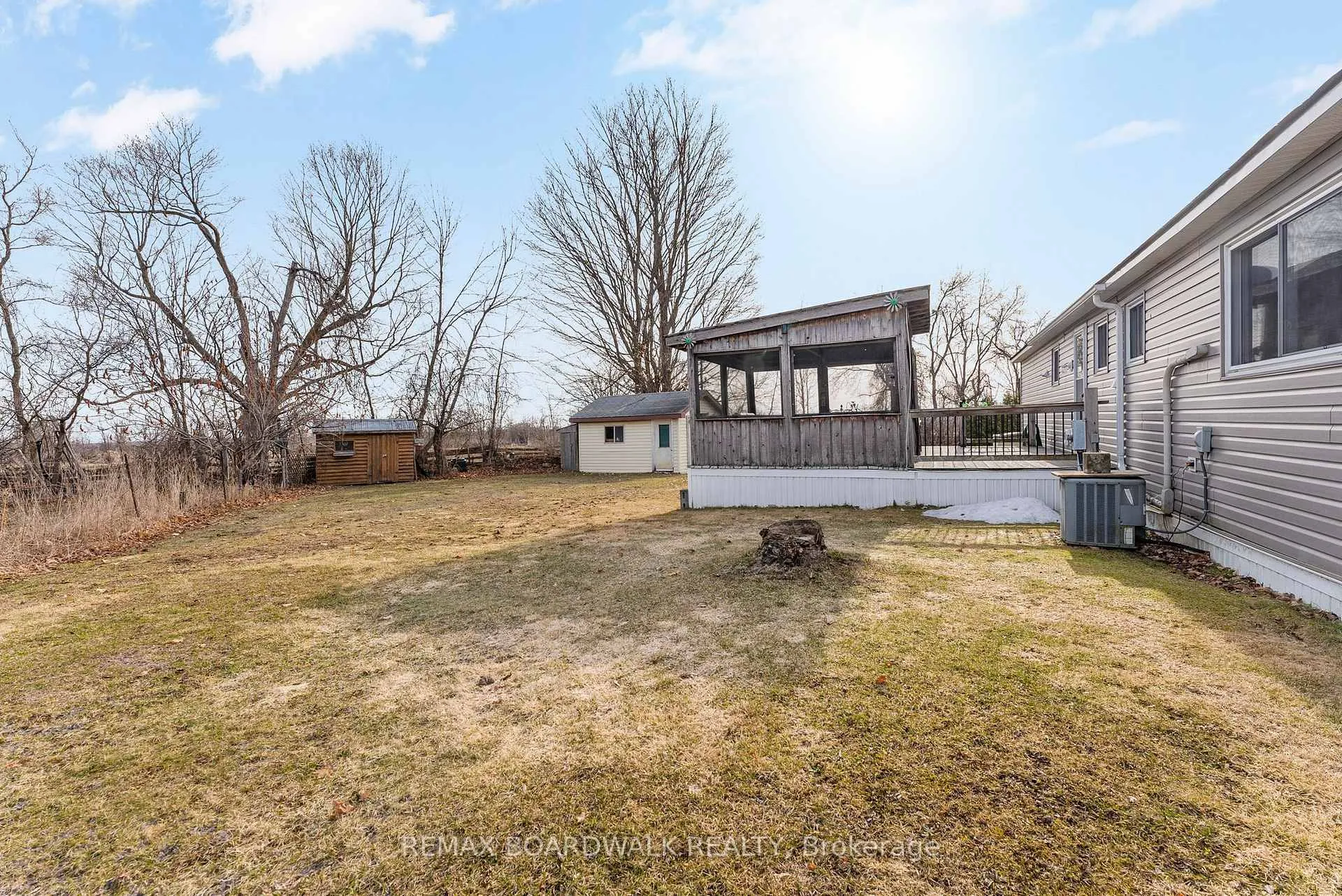 Photo 35 of 3 Otterdale Crescent, Rideau Lakes, Rideau Lakes (South Elmsley) Twp — HOMEH