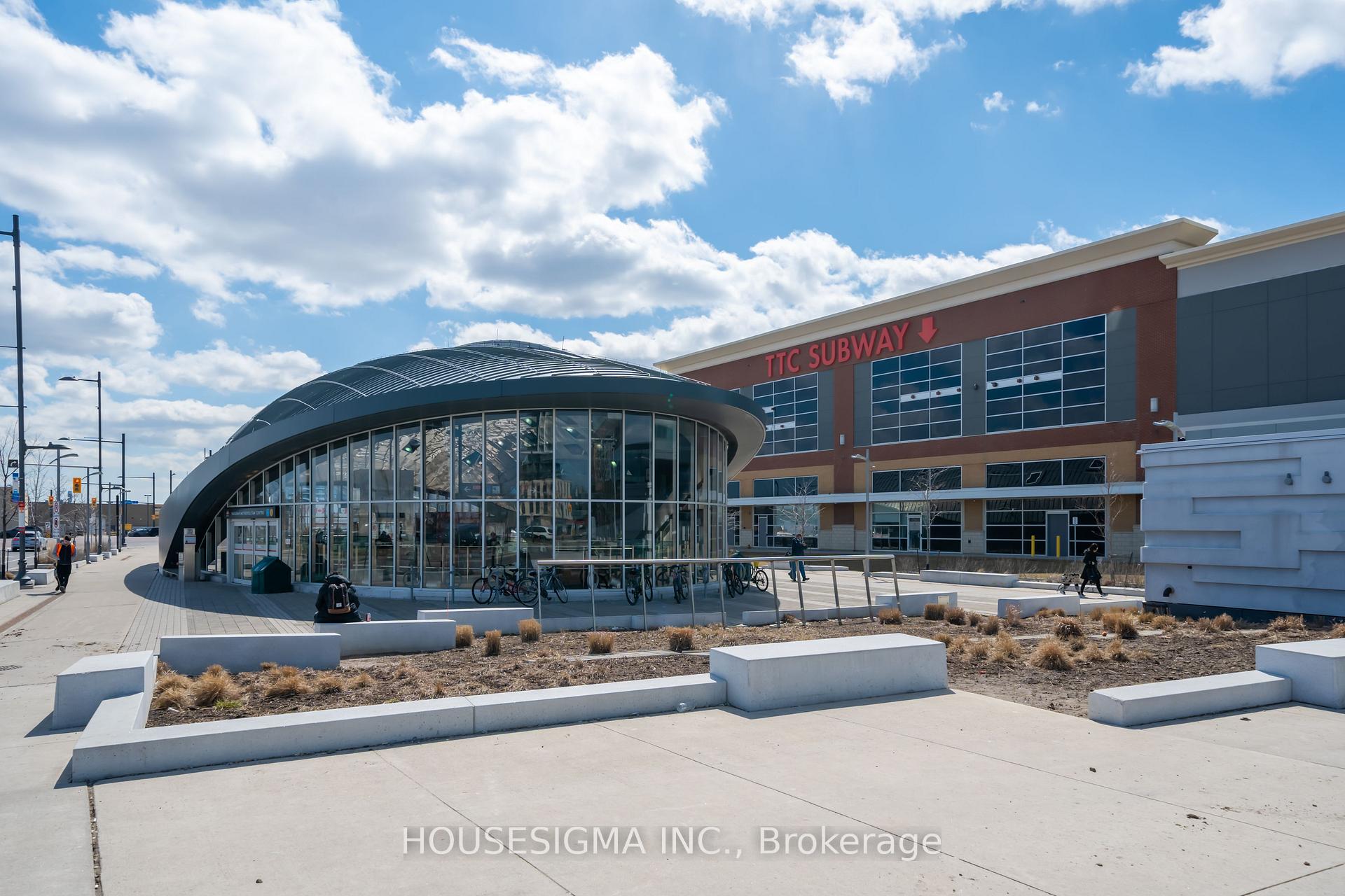 Photo 17 of Unit 605, 8 Interchange Way, Vaughan, Vaughan Corporate Centre — HOMEH