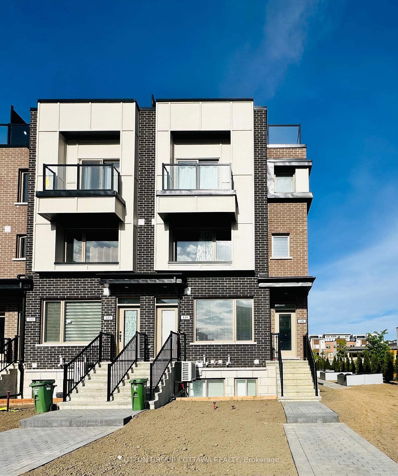 Photo 2 of 126 Michael Stoqua Street, Ottawa, CFB Rockcliffe and Area — HOMEH