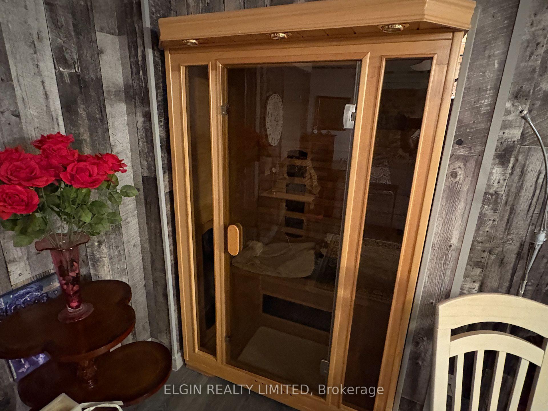 Photo 6 of Unit 5, 20 Windemere Place, St. Thomas — HOMEH
