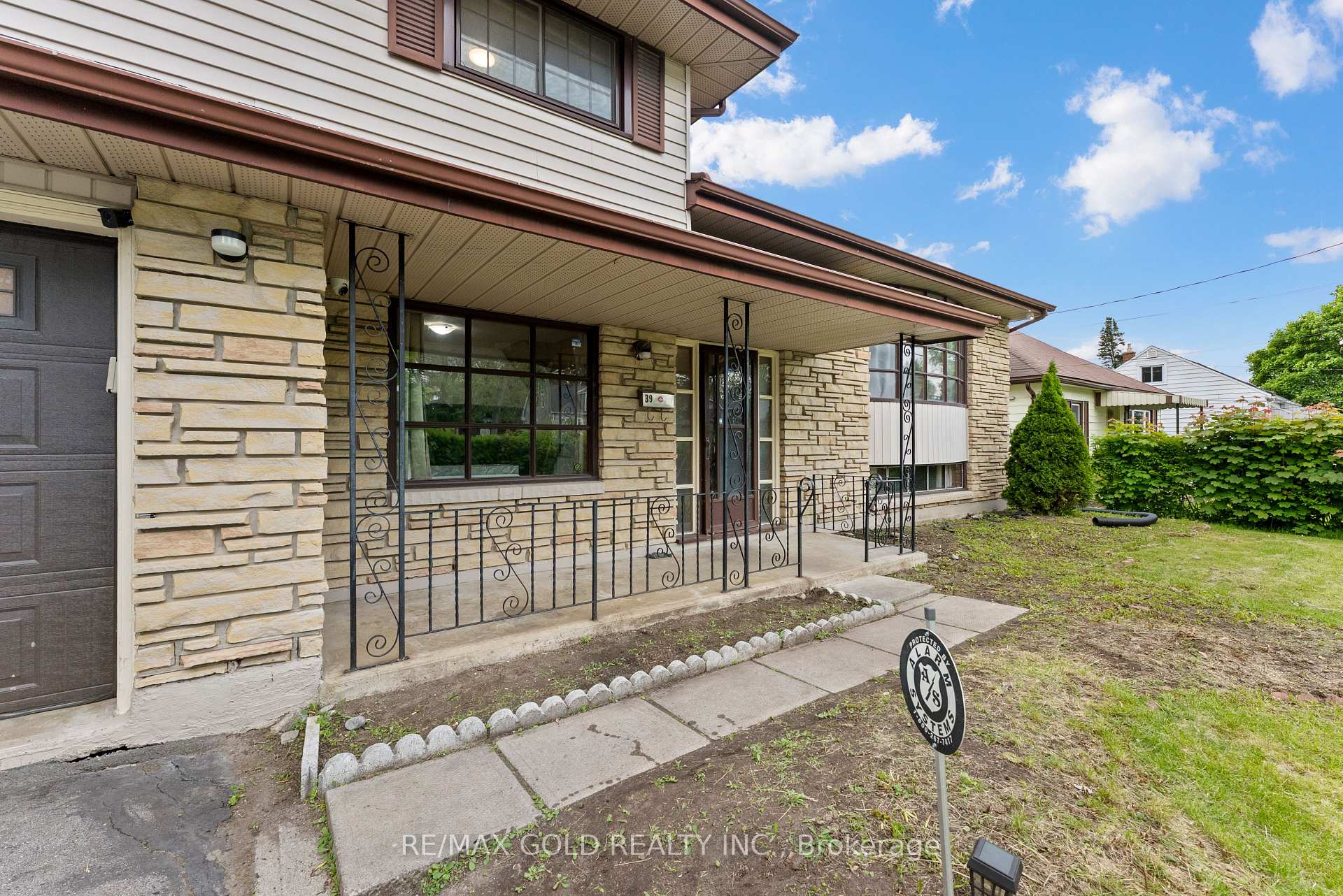 Photo 31 of 39 Lemoine Street, Belleville, Belleville Ward — HOMEH