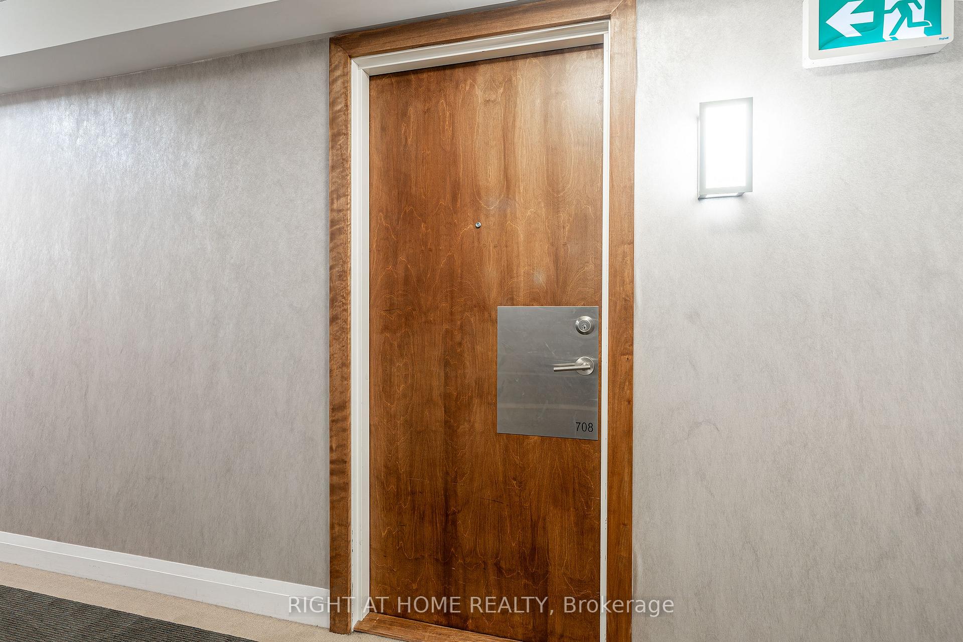 Photo 3 of Unit 708, 1215 Bayly Street, Pickering, Bay Ridges — HOMEH