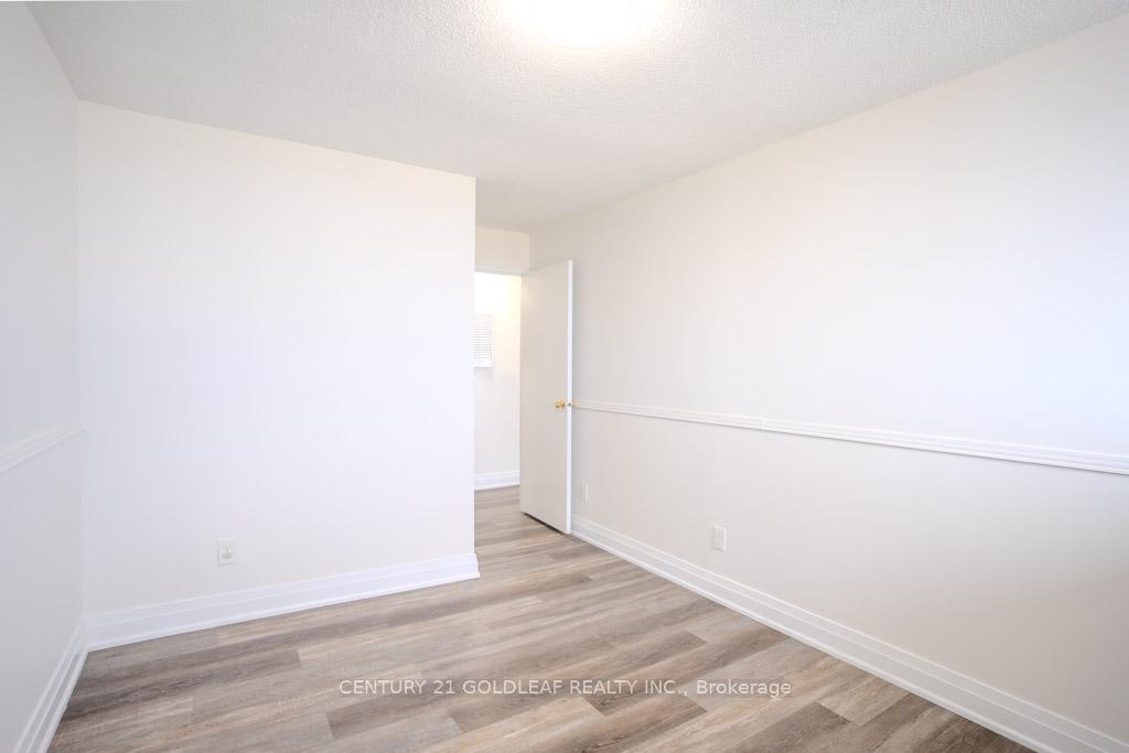Photo 15 of Unit 501, 415 Greenview Avenue, Ottawa, Britannia — HOMEH